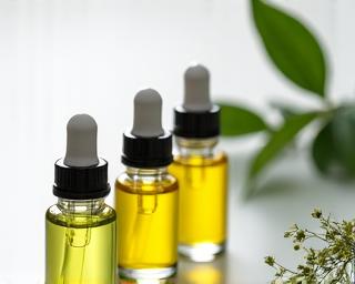 Pure essential oil distillates for aromatherapy